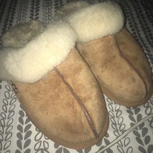 Tan suede ugg slippers